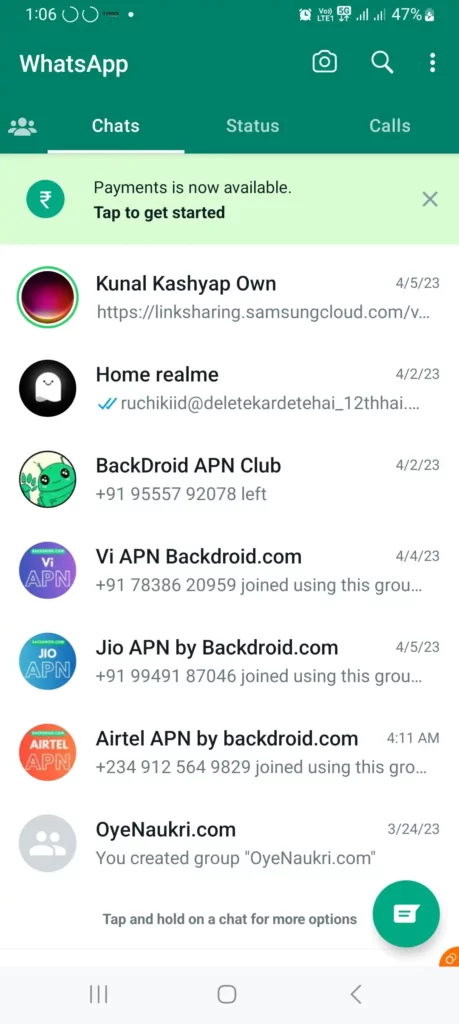 whatsapp chats home page with all the chats with person and groups